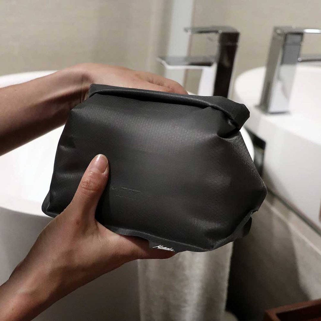 Matador 斗牛士 FlatPak Toiletry Case 便携旅行收纳袋 - 化妆包/杂物包 - 尼龙 黑色