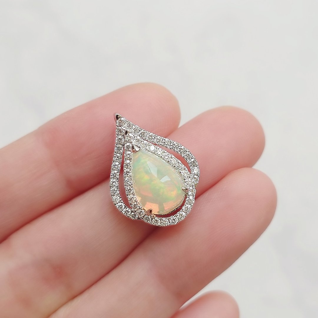 限量现货 - 天然游彩蛋白石 2.47ct 镶钻 纯 18K 白坠 (不含链) - 项链 - 宝石 橘色