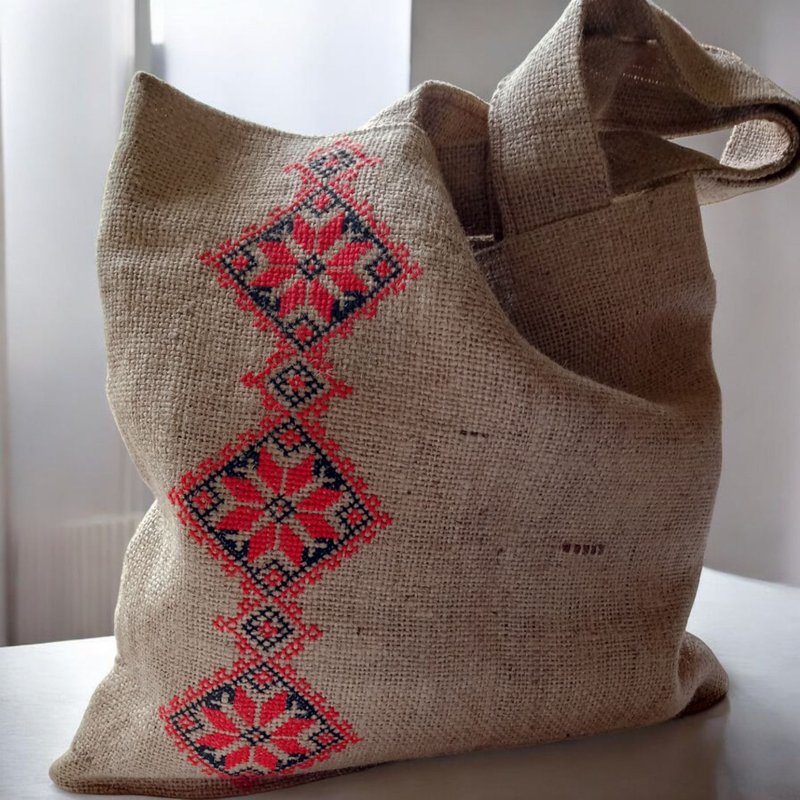 手工亚麻刺绣包  乌克兰民族风图腾设计  环保黄麻购物袋 - 手提包/手提袋 - 棉．麻 咖啡色
