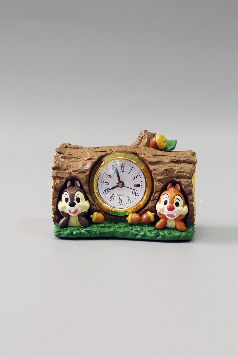 日本迪士尼设计奇奇蒂蒂双手托脸桌上时钟摆饰 - 时钟/闹钟 - 树脂 咖啡色