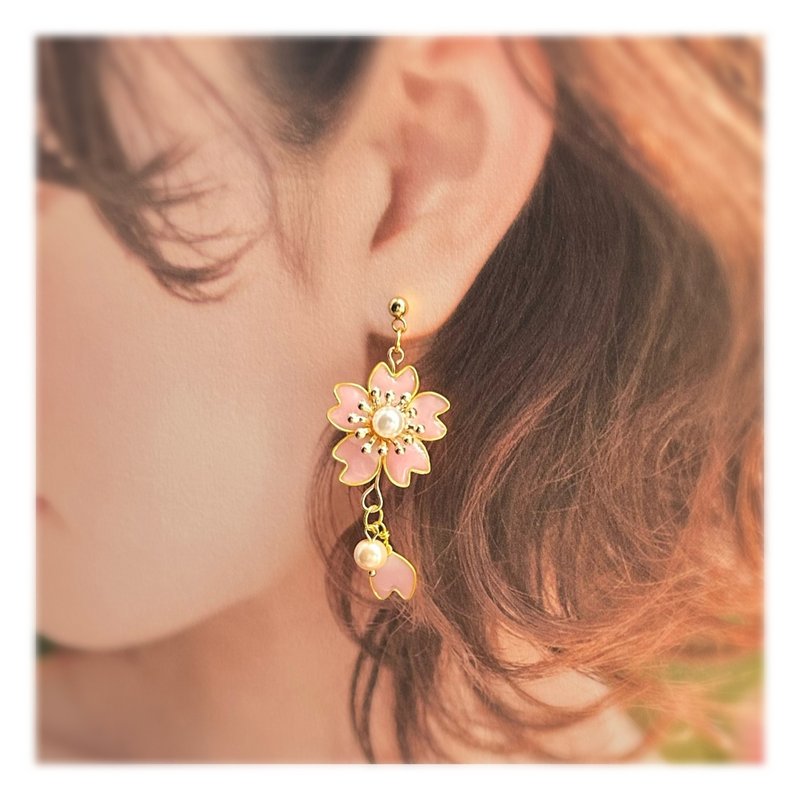 Princess earrings Sakura pink - 耳环/耳夹 - 树脂 粉红色