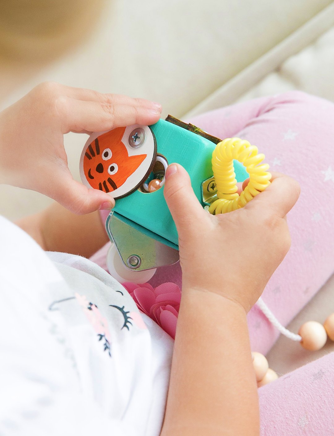 Handmade Toddler Wooden Busy Cube Christmas Gift, Montessori Baby Puzzle Gift - 玩具/玩偶 - 木头 蓝色