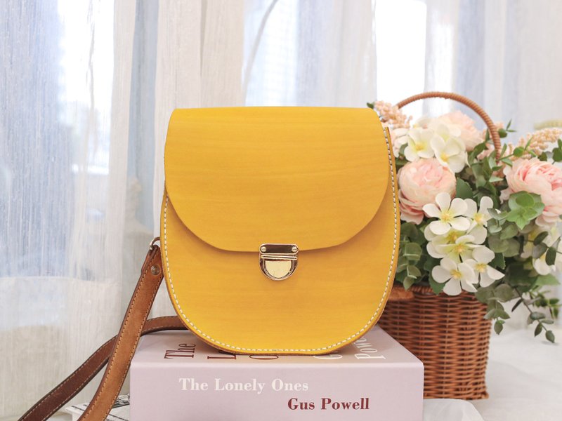 以斯帖弧形包/皮革侧背包/皮革包课程/一人成团/新手友善/可刻字 - 皮件 - 真皮 