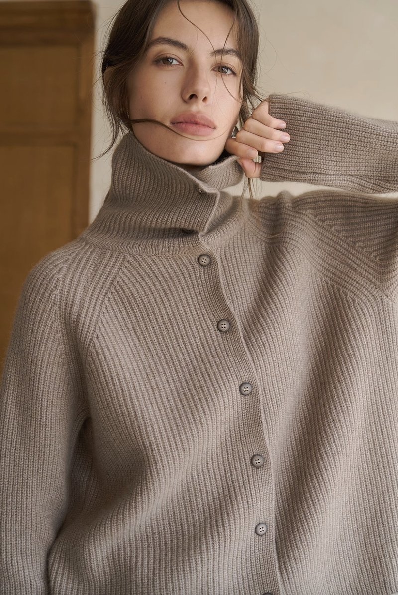 法式极简 浣熊毛绒感针织开衫毛衣 - 女装针织衫/毛衣 - 其他材质 多色