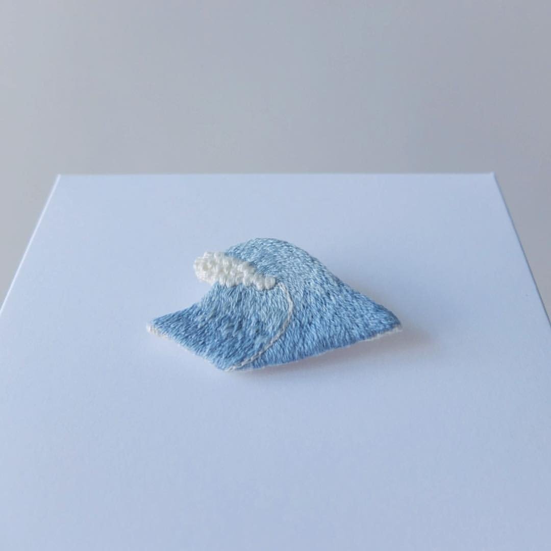 小骗子/采集记/海浪－别针(小)－多色 - 胸针 - 绣线 蓝色