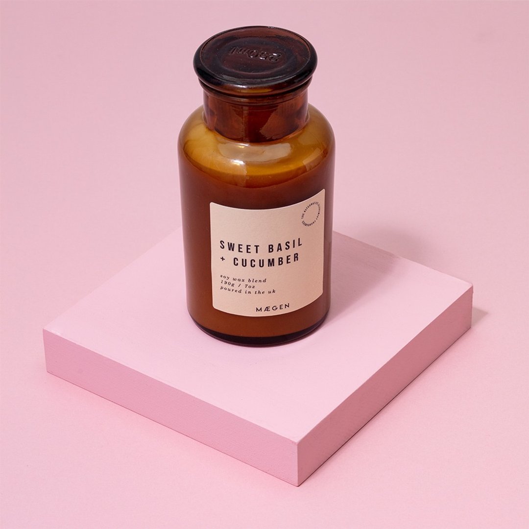 【英国 MÆGEN】Alchemist蜡烛- 甜罗勒 & 黄瓜 /250g - 蜡烛/烛台 - 玻璃 咖啡色