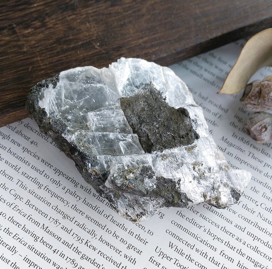 Selenite 赞比亚产地 透石膏 天然矿石 原矿 - 摆饰 - 其他材质 