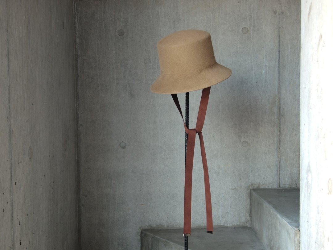 EMA(F) Hat Made-to-Order Hat Ribbon Unisex Fur Rabbit Handwork Artist Luxury - 帽子 - 羊毛 多色
