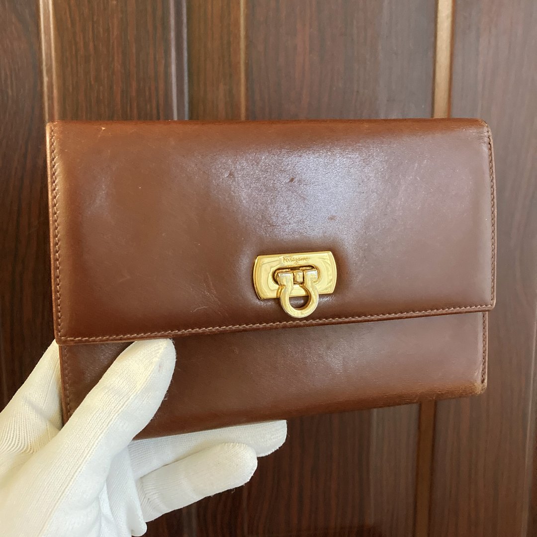 Salvatore Ferragamo 牛皮 金色钢扣 意大利制 古董皮夹 复古 - 皮夹/钱包 - 真皮 咖啡色