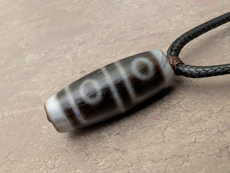 四颗 4 眼天珠吊坠项链天然正品复古玛瑙西藏护身符 - 项链 - 宝石 咖啡色