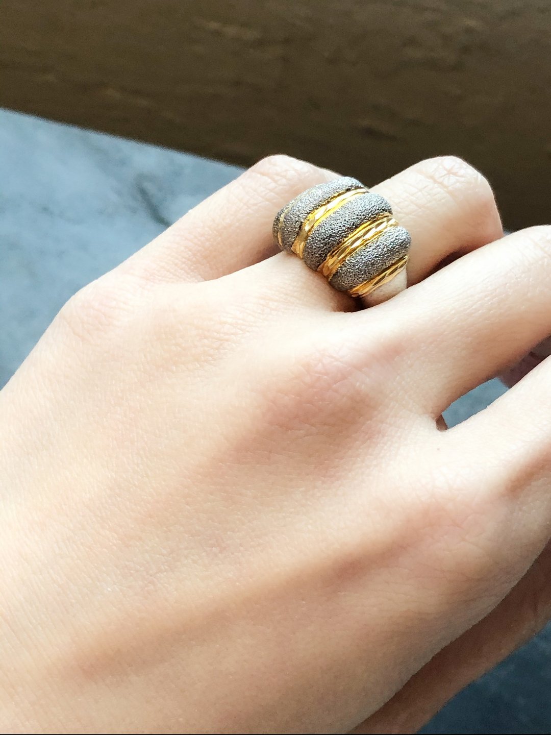 Vintage Gold Wash Puffer Stripe Silver Statement Ring - 戒指 - 贵金属 金色