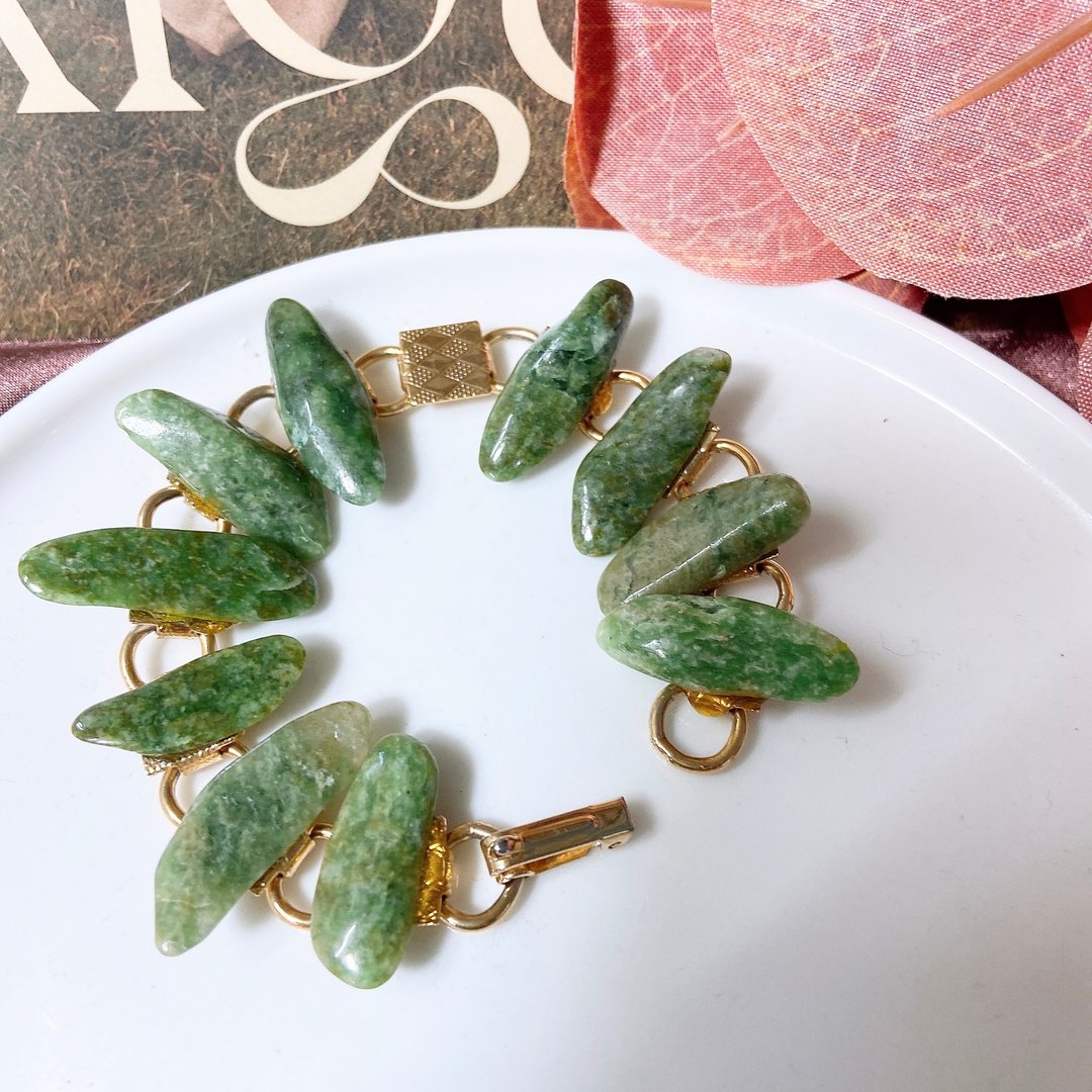 【西洋古董饰品】厚天然玉石原石 表扣连续链圈 手链 手环 - 胸针 - 贵金属 绿色