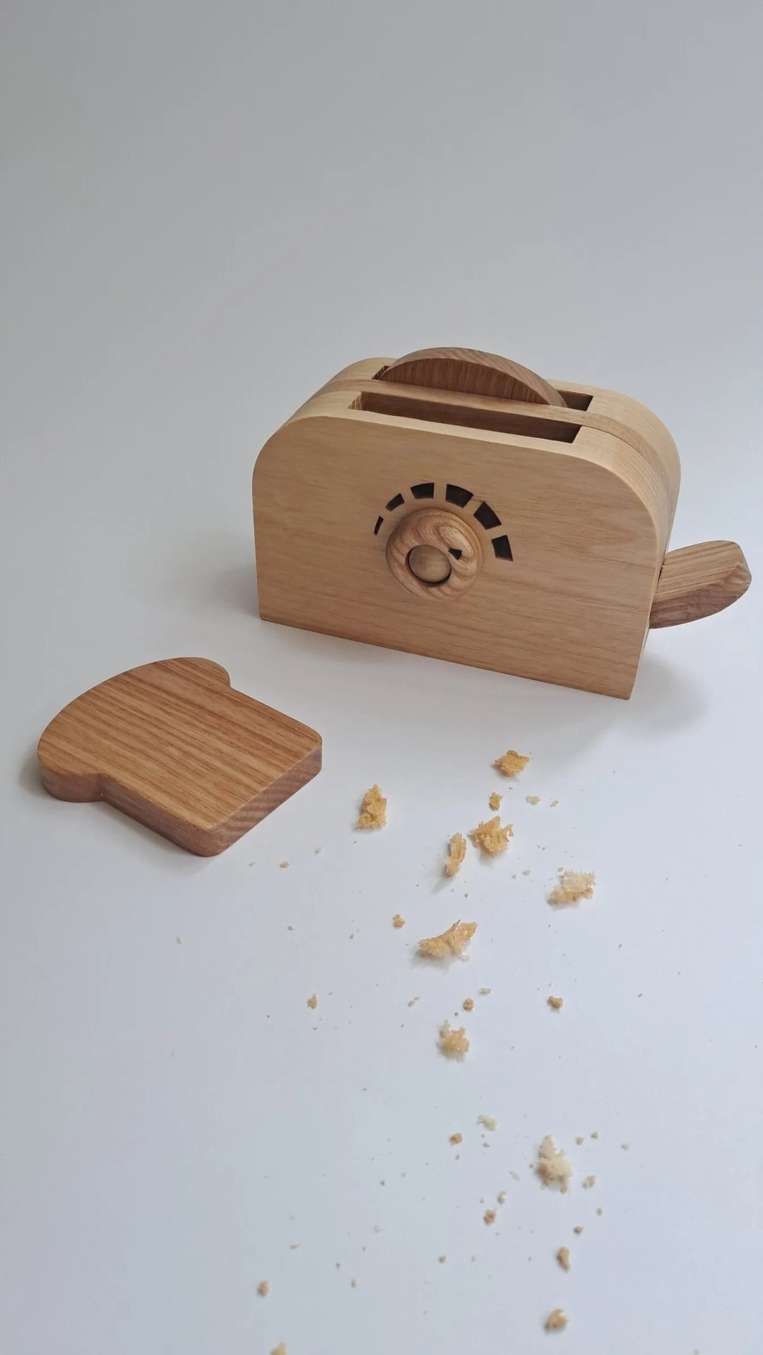 Lemi Toys 木制烤面包机 - 玩具/玩偶 - 木头 咖啡色