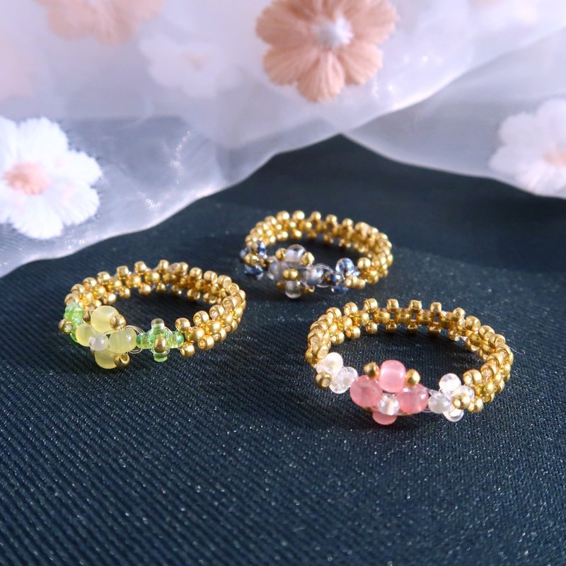 【余白】桂花相伴 串珠戒指 - 手作饰品 - 戒指 - 玻璃 多色