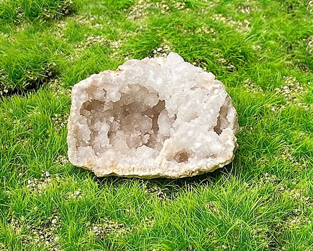 天然原矿玛瑙白晶洞 聚宝盆 白水晶 居家 办公室 疗愈 摆件 - 其他 - 水晶 白色