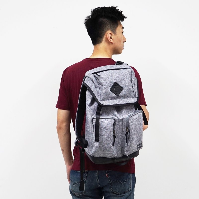 Argali 香港户外品牌 真皮后背包 超实用分类 双肩 大容量 Racoon Backpack 浅灰色 - 后背包/双肩包 - 其他材质 灰色