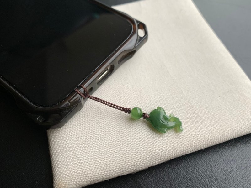天然碧玉海豚 手机吊饰 手机挂绳 - 吊饰 - 玉石 绿色
