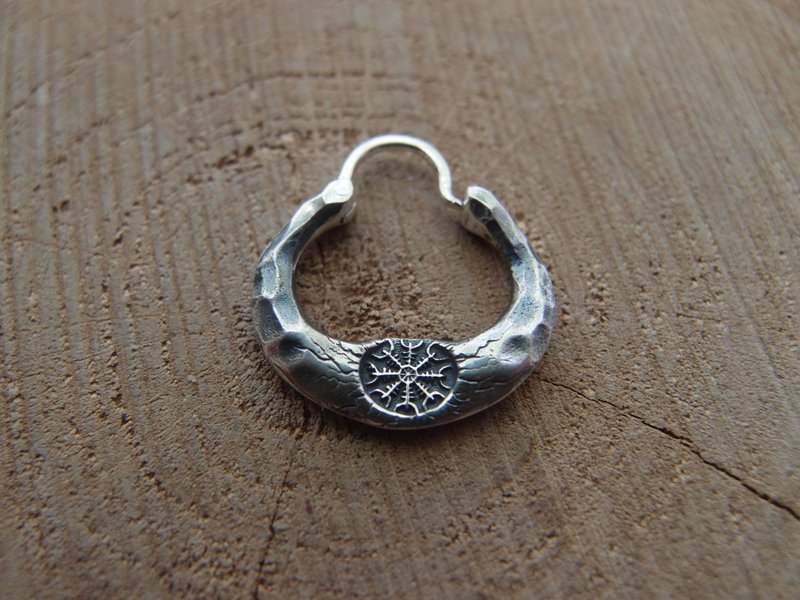 Helm of Awe Aegishjalmr 男士耳环 0.7 寸银包邮 vikin - 耳环/耳夹 - 纯银 银色