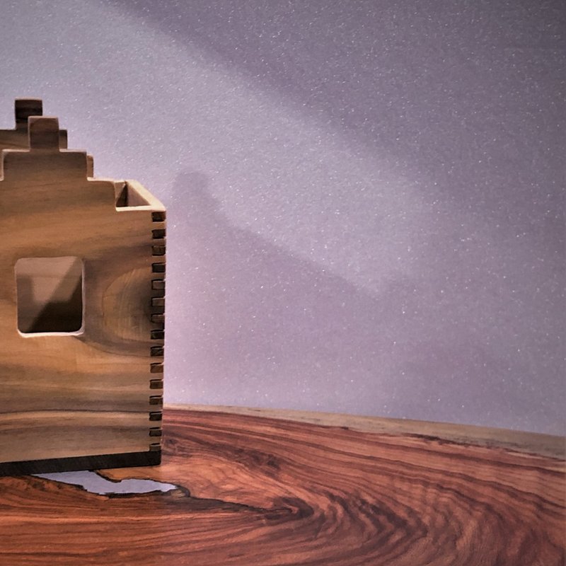 台湾杉小屋收纳摆件 - 笔筒/笔座 - 木头 卡其色