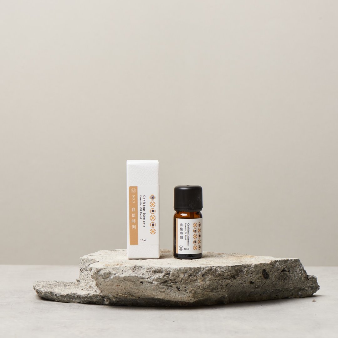 自信时刻 植愈复方精油 NO.3【大春炼皂DACHUN】10ml - 香薰/精油/线香 - 玻璃 