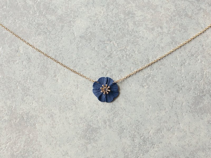 One flower necklace / navy - 项链 - 粘土 蓝色