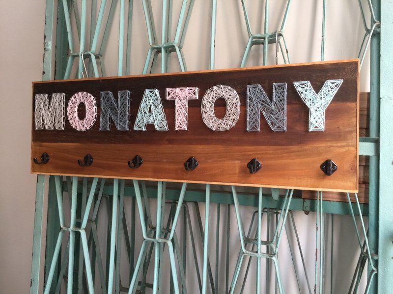 定制化木作招牌 店家陈设挂架 开店礼物 木作挂勾 墙面装饰 - 摆饰 - 木头 