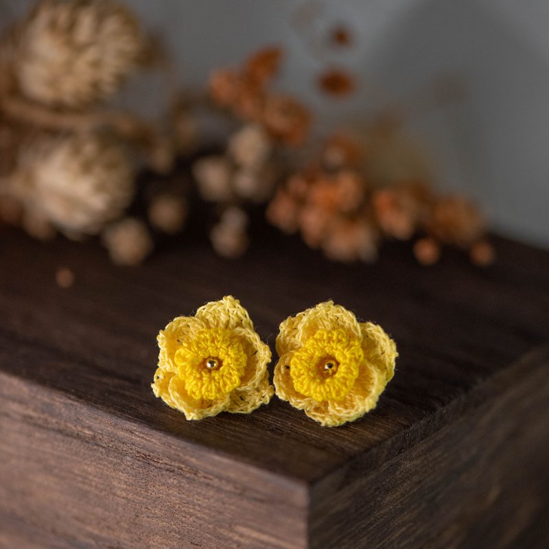 【水仙花】 耳环 微钩 针织 花 耳饰 耳夹 手作 耳针 - 耳环/耳夹 - 绣线 黄色