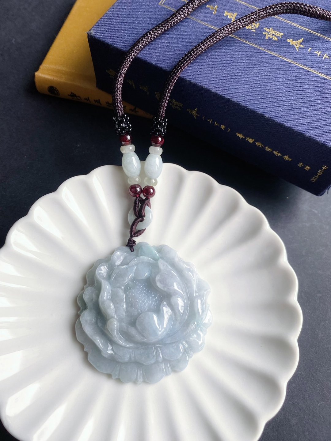 【售出】天然缅甸玉翡翠 蓝紫底牡丹花 有钱花 项链 礼物 长辈礼 - 项链 - 玉石 蓝色