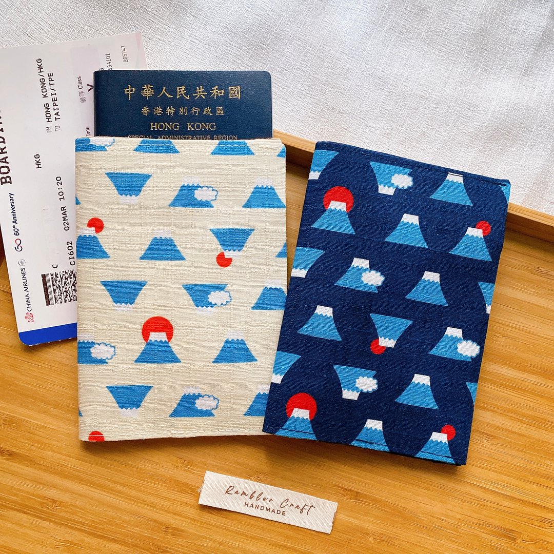 护照套 Passport Holder 护照夹 护照收纳 富士山 2色款 - 护照夹/护照套 - 棉 