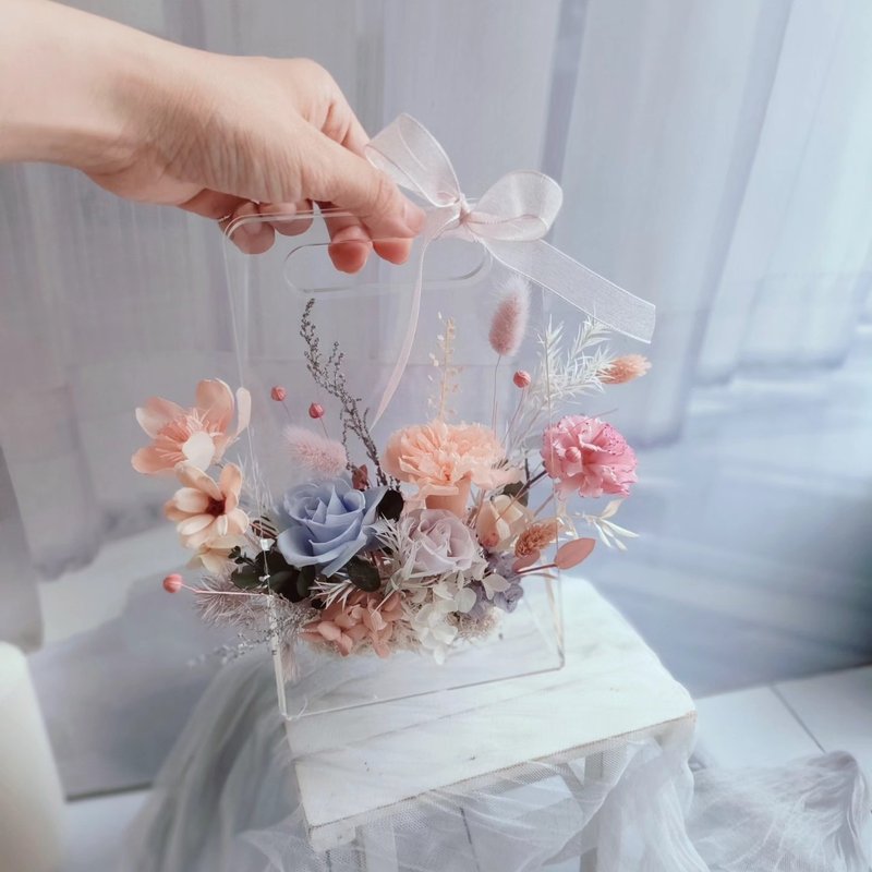 母亲节礼物 -康乃馨 压克力手提花盒 - 干燥花/捧花 - 植物．花 粉红色