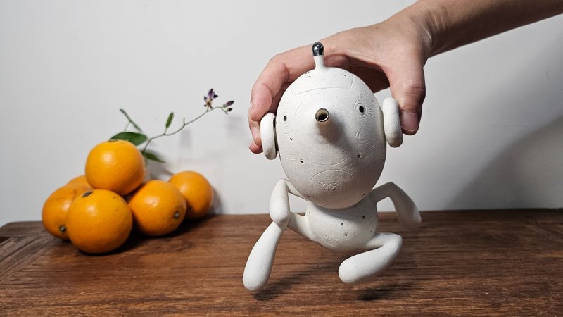 现代雅致茶壶【舒心子】茶艺空间陶艺雕塑 - 茶具/茶杯 - 瓷 白色