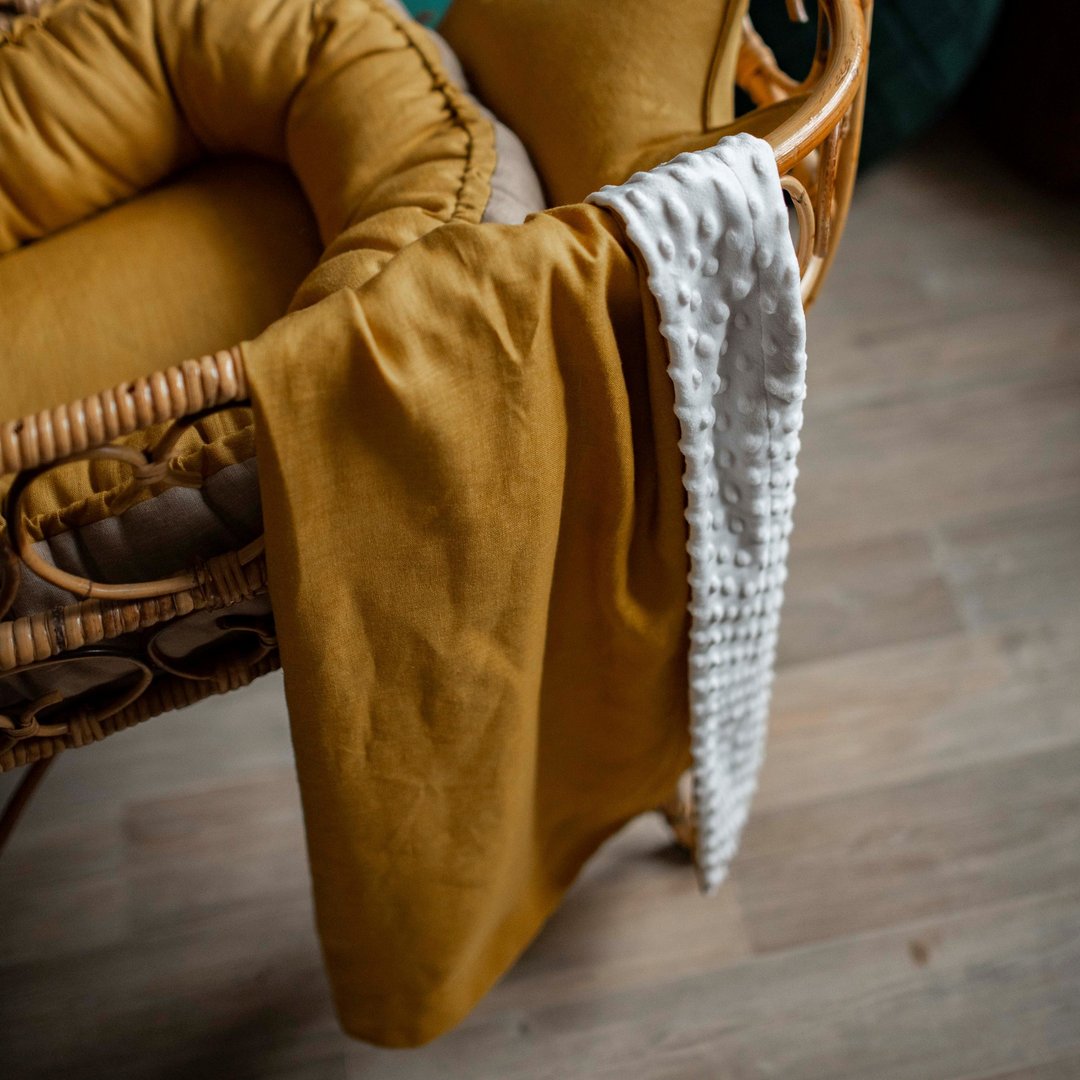 Linen (flax) Mustard baby quilt – organic blanket – white and pink bedspread - 婴儿床上用品 - 亚麻 橘色