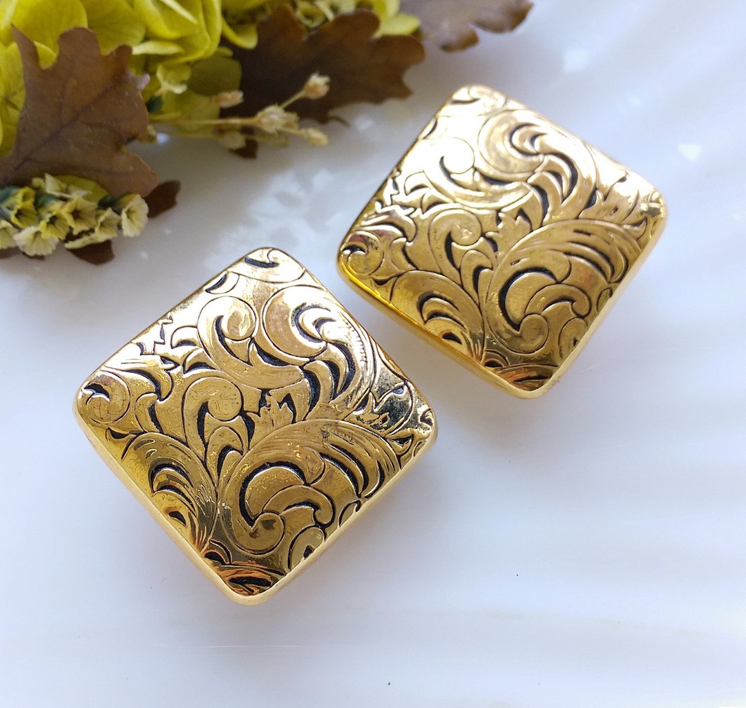 Vintage Jewelry 西洋古董饰品 花草压纹  夹式耳环 - 耳环/耳夹 - 其他金属 金色