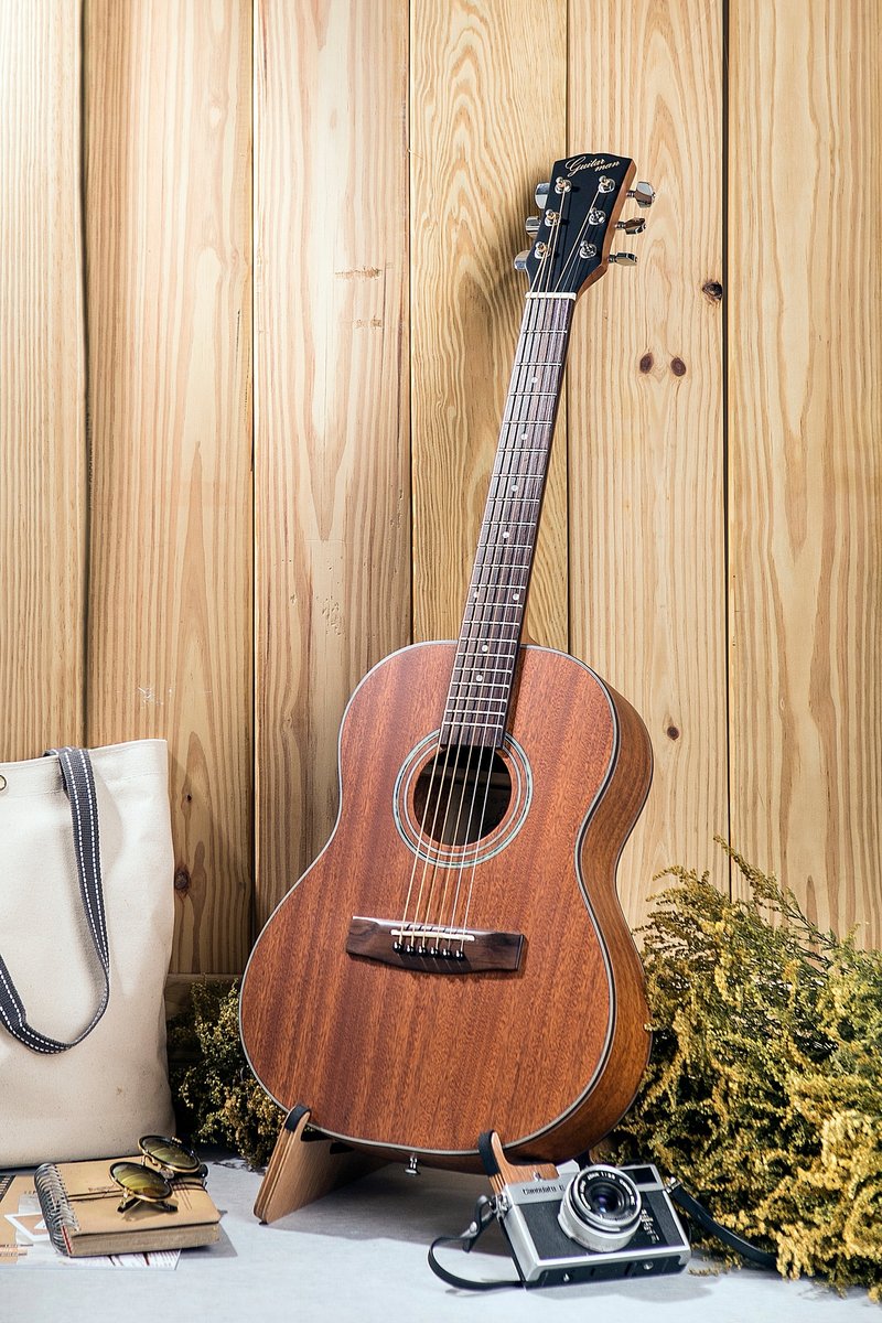 台湾原创guitarman B-31BE 34寸全桃花心木面单 电木吉他拾音器版 - 吉他/乐器 - 木头 