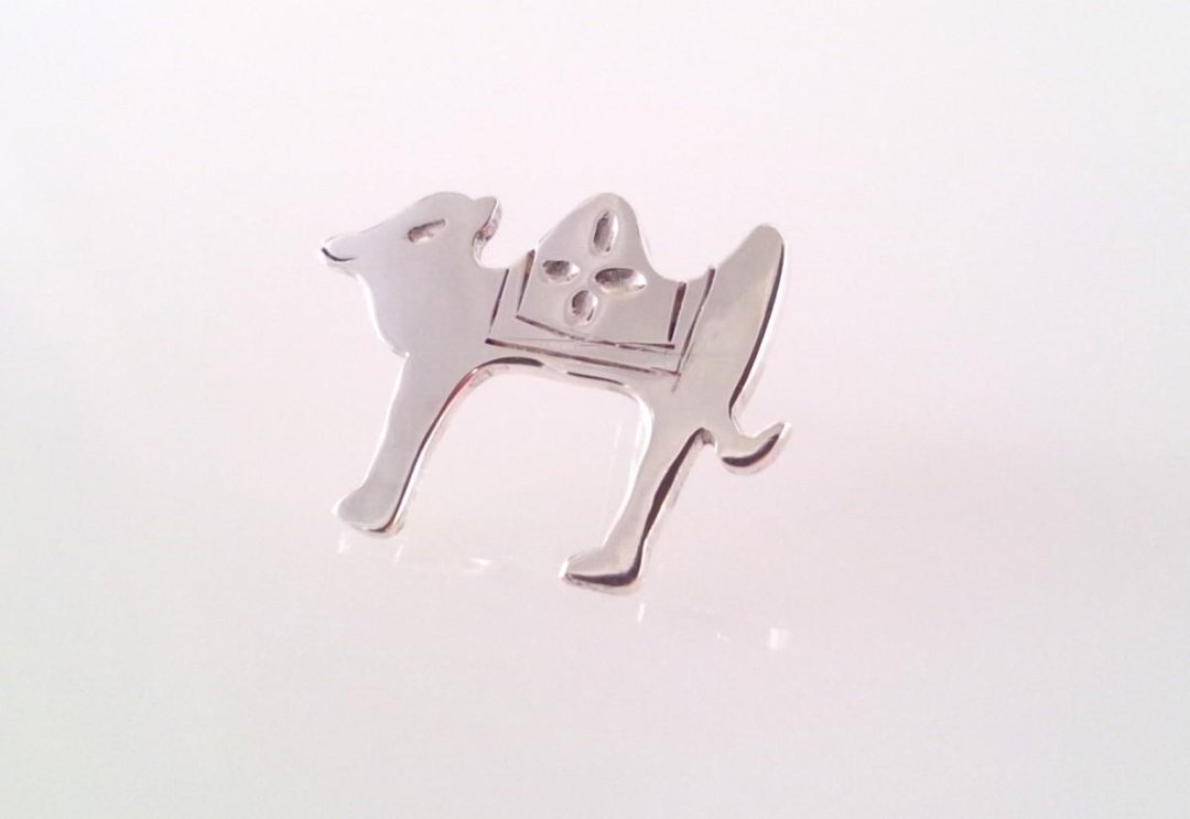 Silk Road Silver CAMEL camel pin brooch - 胸针 - 其他金属 