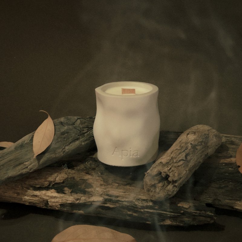 【Apia】手工水泥杯香氛蜡烛 | 木质调 | 𝟬𝟮.第二人生-岩石灰 - 蜡烛/烛台 - 水泥 多色