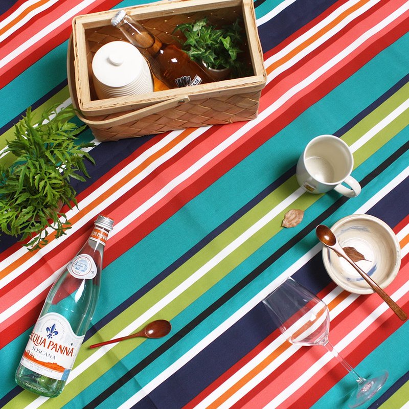 限量条纹轻量野餐垫沙滩垫台湾制 前进乌托邦 交换礼物 - 野餐垫 - 聚酯纤维 多色