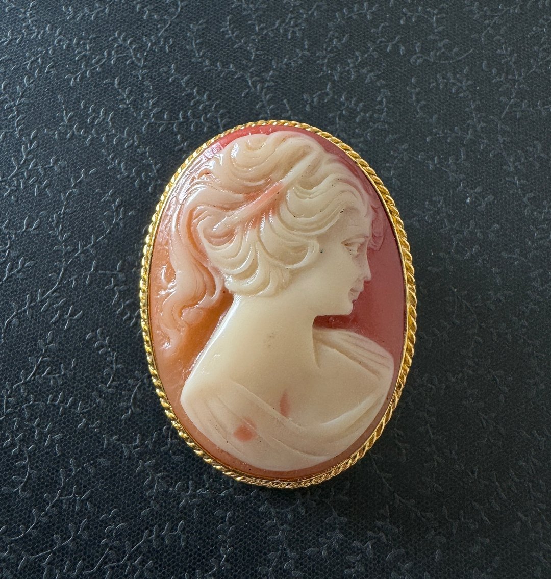 古董Vintage英国伦敦浮雕仕女CAMEO别针 SPHINX B1802 - 胸针 - 其他金属 金色