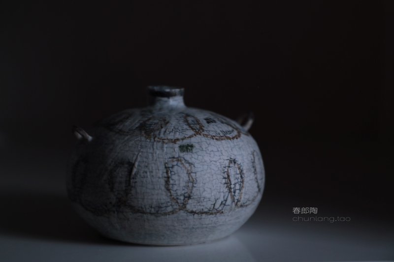 春郎陶-绕绕小口瓶10.5 cm - 花瓶/陶器 - 陶 多色