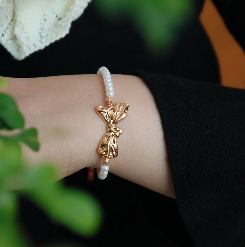 Candy Holiday 蝴蝶结手链 - 手链/手环 - 珍珠 