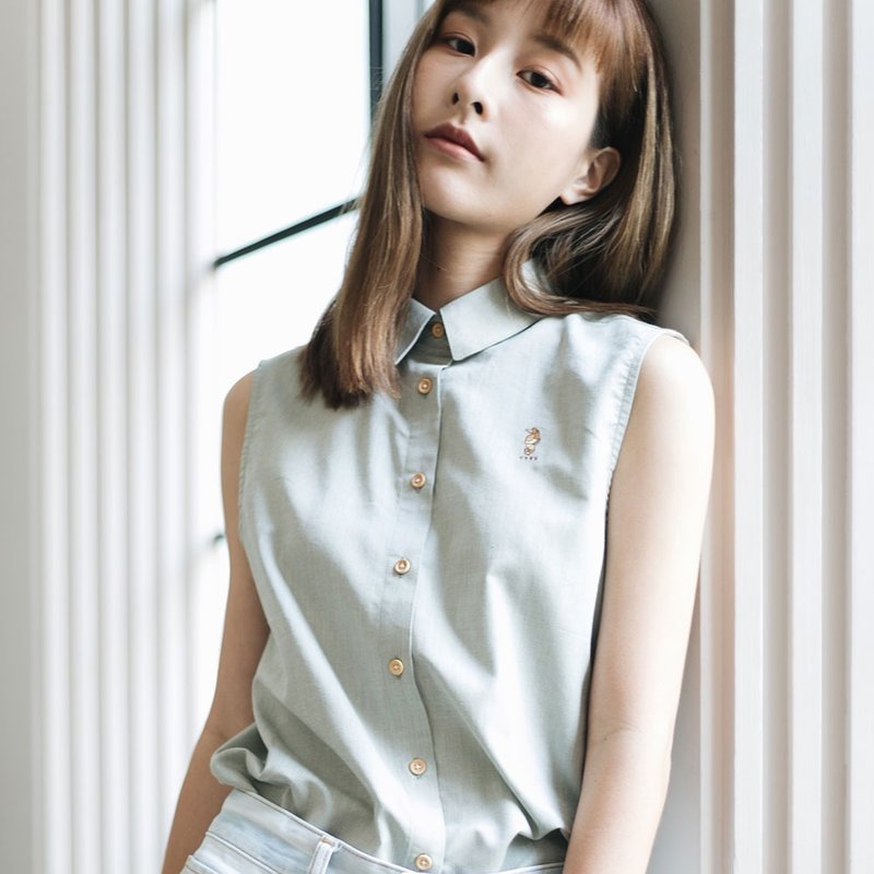SEAHORSE // olive green // women sleeveless - 女装上衣 - 棉．麻 绿色