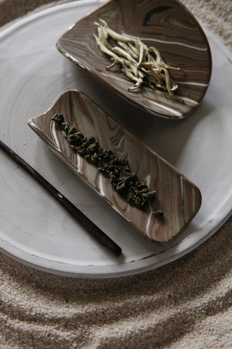 @studio_florero 石纹绞胎茶则 - 茶具/茶杯 - 陶 咖啡色