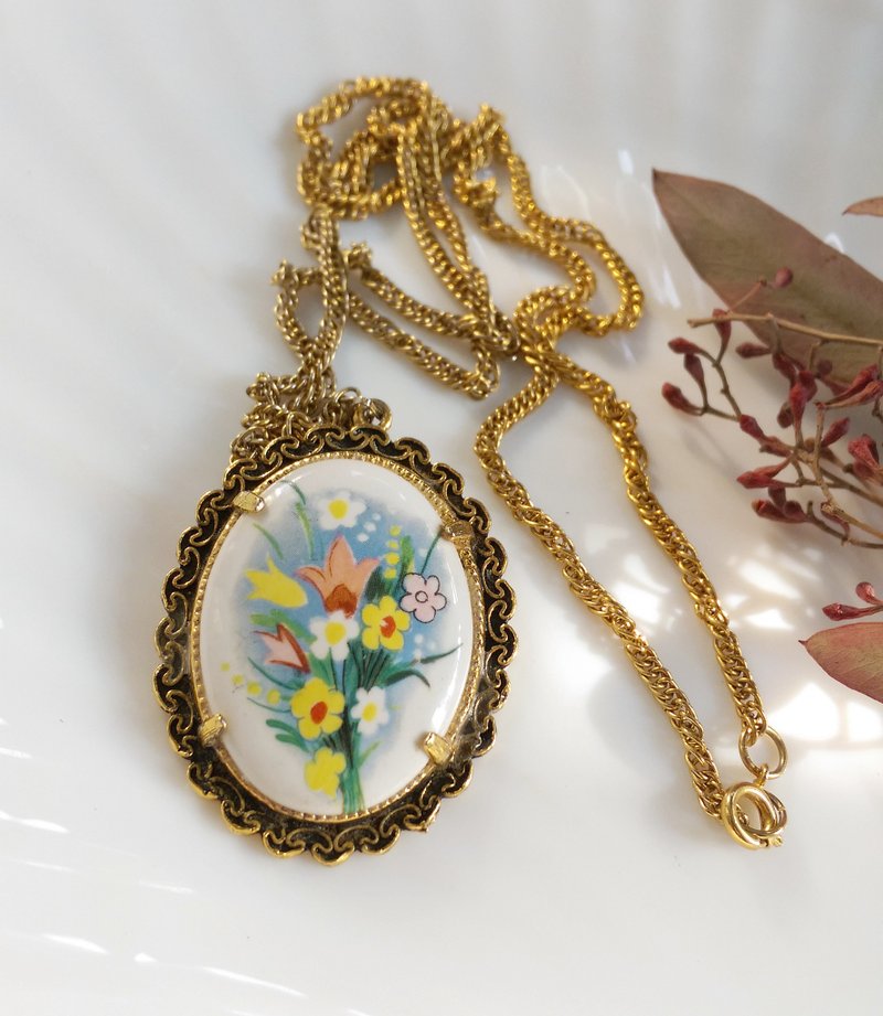 【西洋古董饰品】优美 花卉 椭圆 复古边框 项链 - 项链 - 其他金属 金色