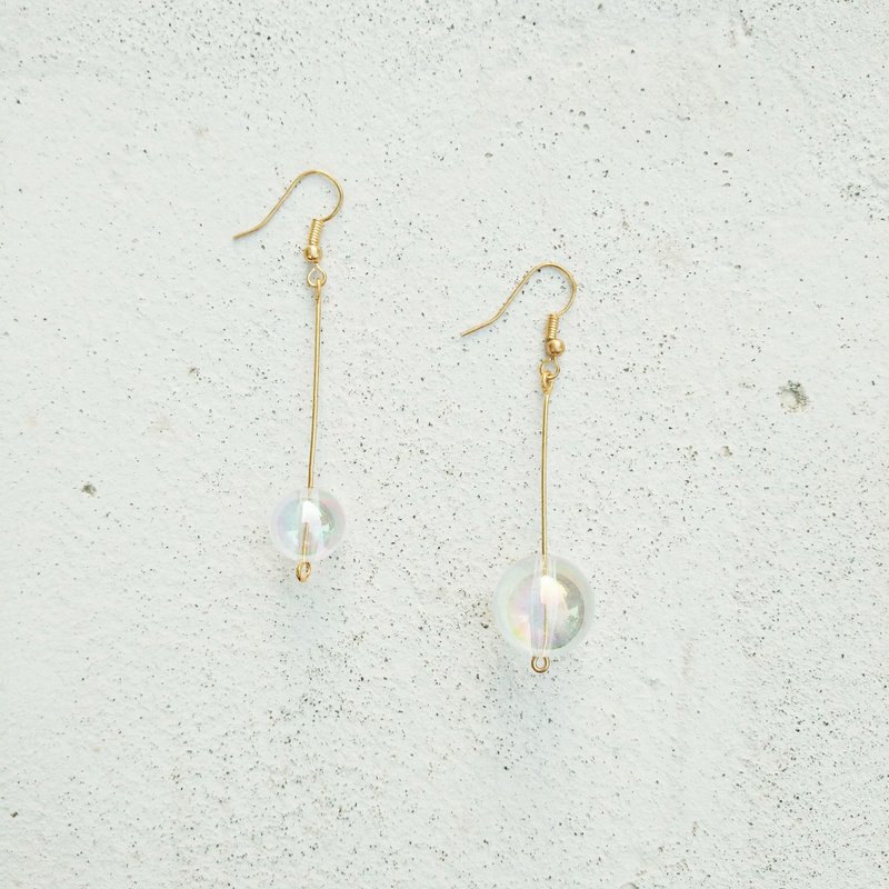 太空女孩泡泡糖 打翻糖罐系列 耳勾式耳环 - 耳环/耳夹 - 塑料 透明