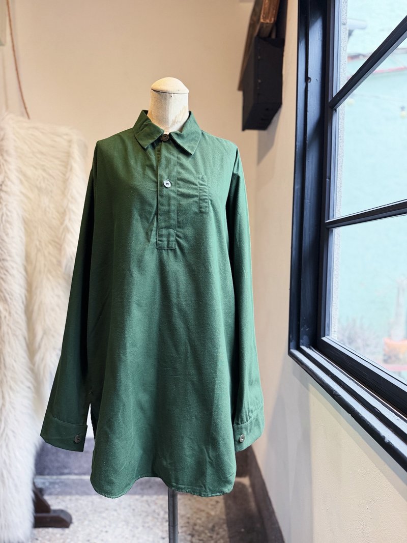 70s 经典素面军绿色半扣式 衬衫上衣罩衫连身裙洋装 - 女装衬衫 - 棉．麻 绿色