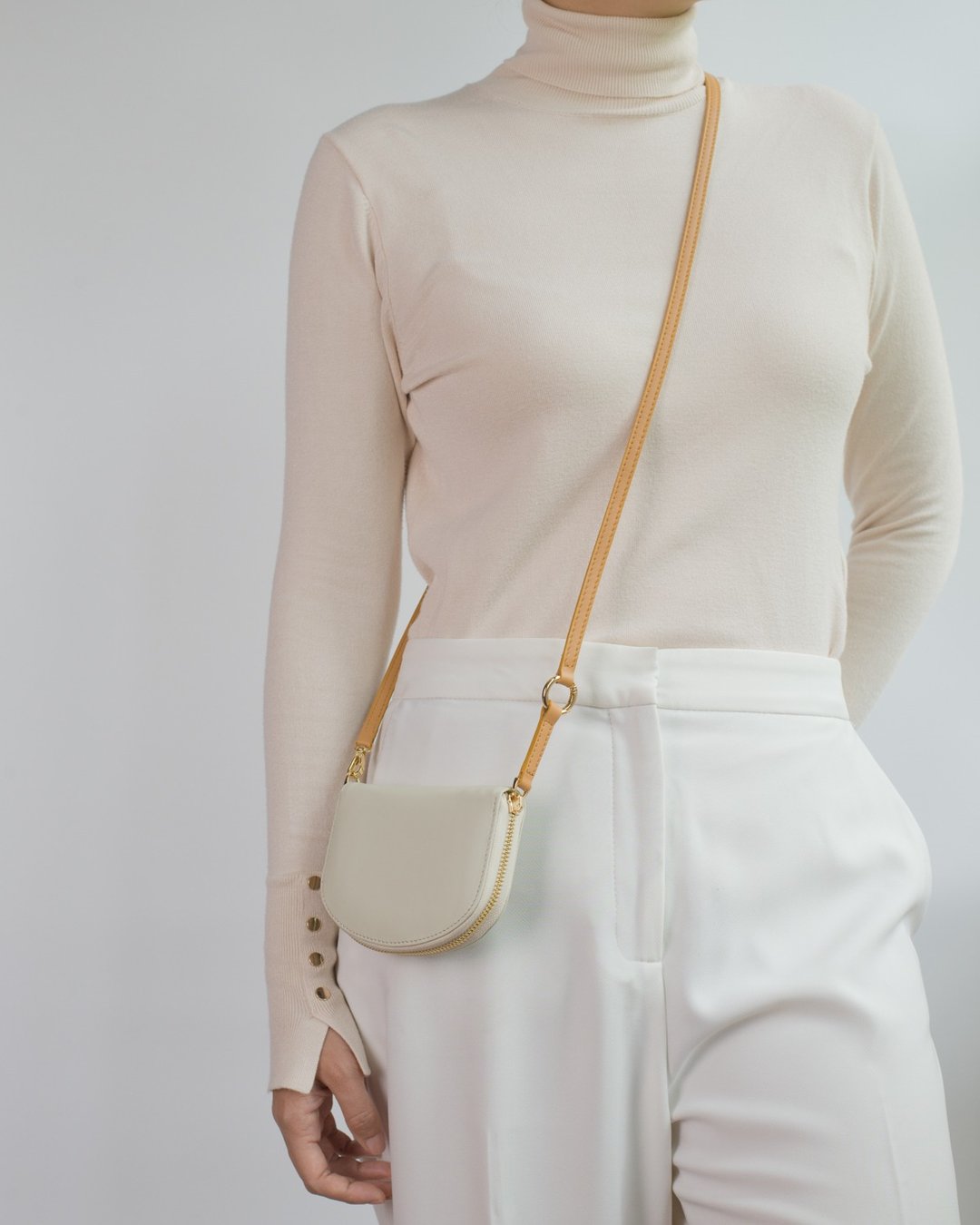 ZIP-AROUND ARCH leather wallet in Cream-tan - 皮夹/钱包 - 真皮 白色