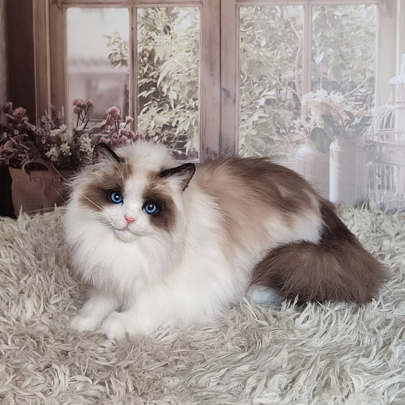 逼真的猫布娃娃 作者的娃娃 OOAK 毛绒玩具 - 玩偶/公仔 - 其他材质 白色