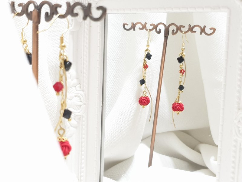 水引－流光系列－红 - 耳环/耳夹 - 其他材质 红色