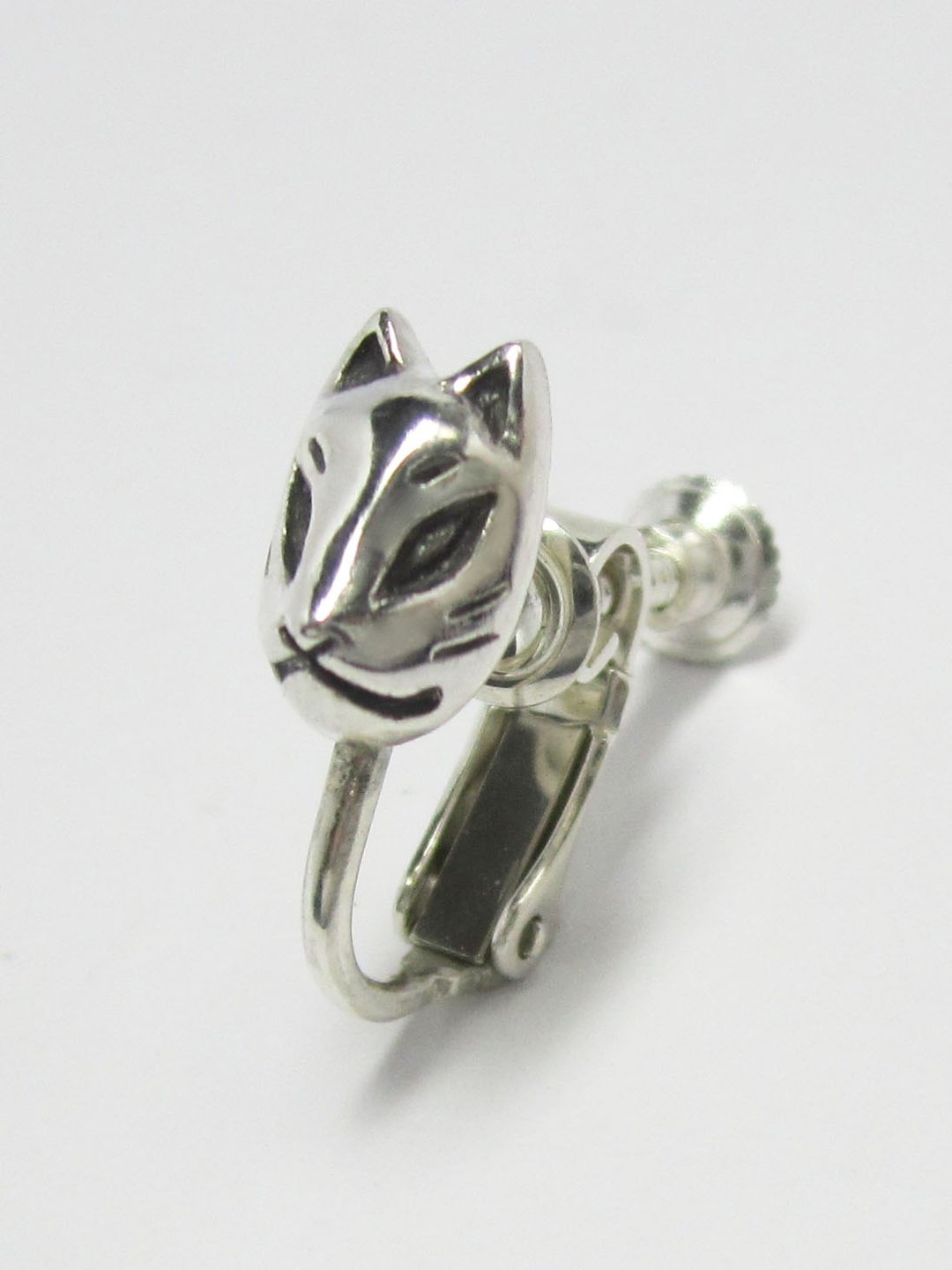 Fox face EARRING normal type - 耳环/耳夹 - 其他金属 银色