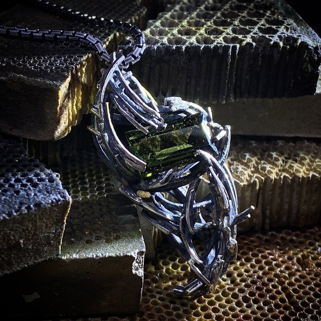 Moldavite / 捷克陨石 /潇潇灿灿  / 可协助开证 - 项链 - 半宝石 绿色